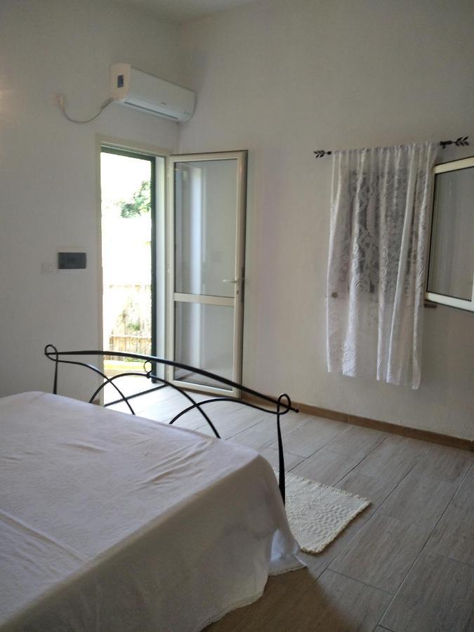 B&B Li Salcuneddi Aglientu Ngoại thất bức ảnh